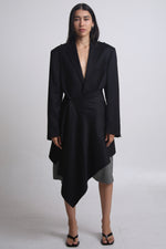 Cargar imagen en el visor de la galería, BLAZER CAPA - NEGRO - TALLA M
