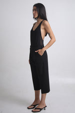 Cargar imagen en el visor de la galería, PANTALÓN CAPRI - NEGRO - TALLA S
