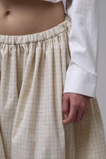 Cargar imagen en el visor de la galería, PANTALÓN SAORI - UNITALLA - BEIGE CUADROS
