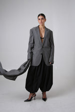 Cargar imagen en el visor de la galería, BLAZER MANTO - TALLA S/M - GRIS
