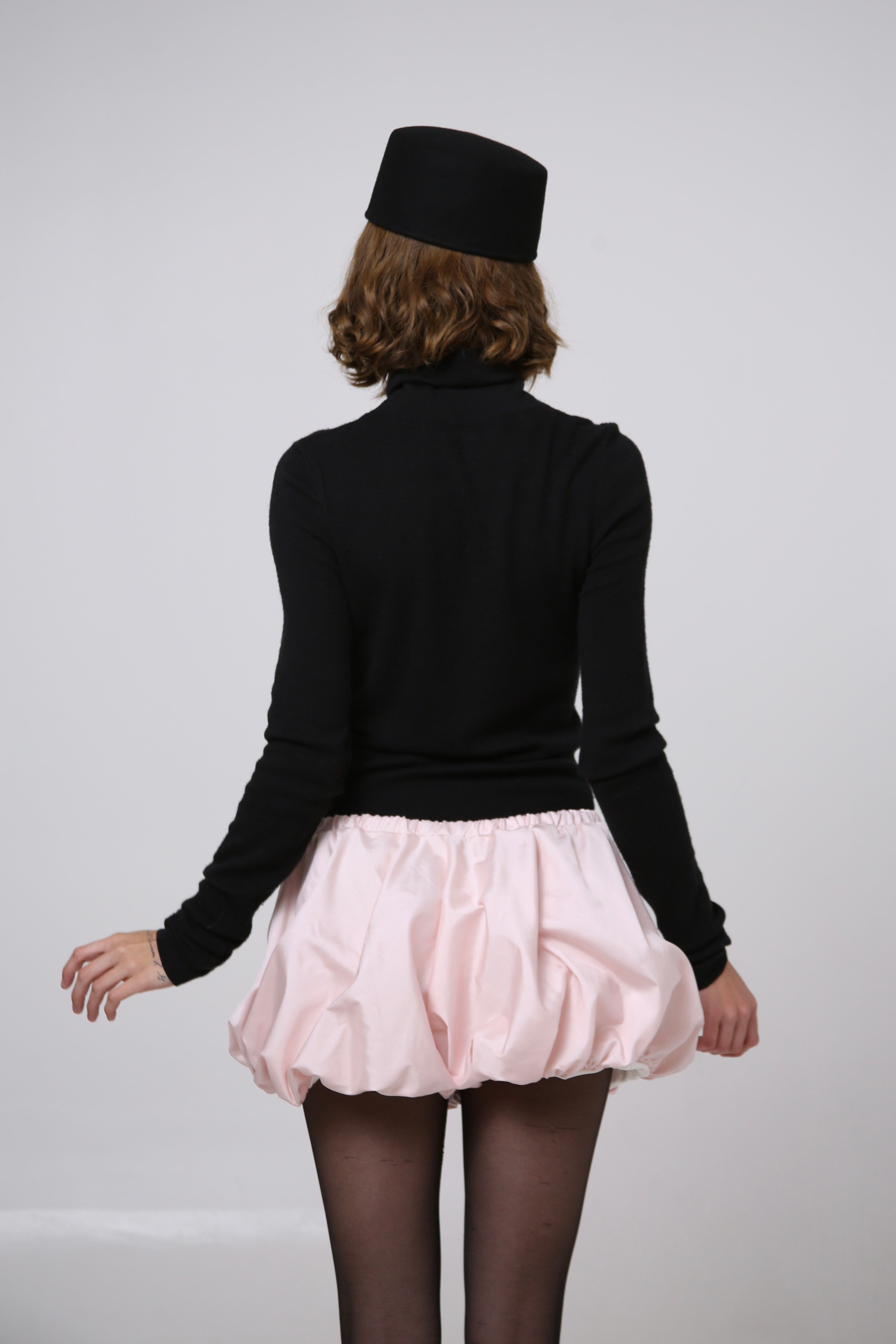 SHORT SAORI - TALLA S/M - ROSA SATINADO