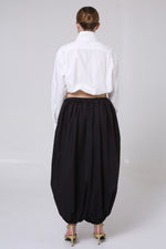 Cargar imagen en el visor de la galería, PANTALÓN SAORI - UNITALLA - NEGRO AZULADO
