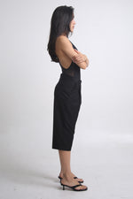 Cargar imagen en el visor de la galería, PANTALON CAPRI - TALLA S - NEGRO

