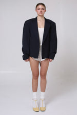 Cargar imagen en el visor de la galería, BLAZER KOTO - TALLA M/L - AZUL MARINO TEXTURA RAYAS
