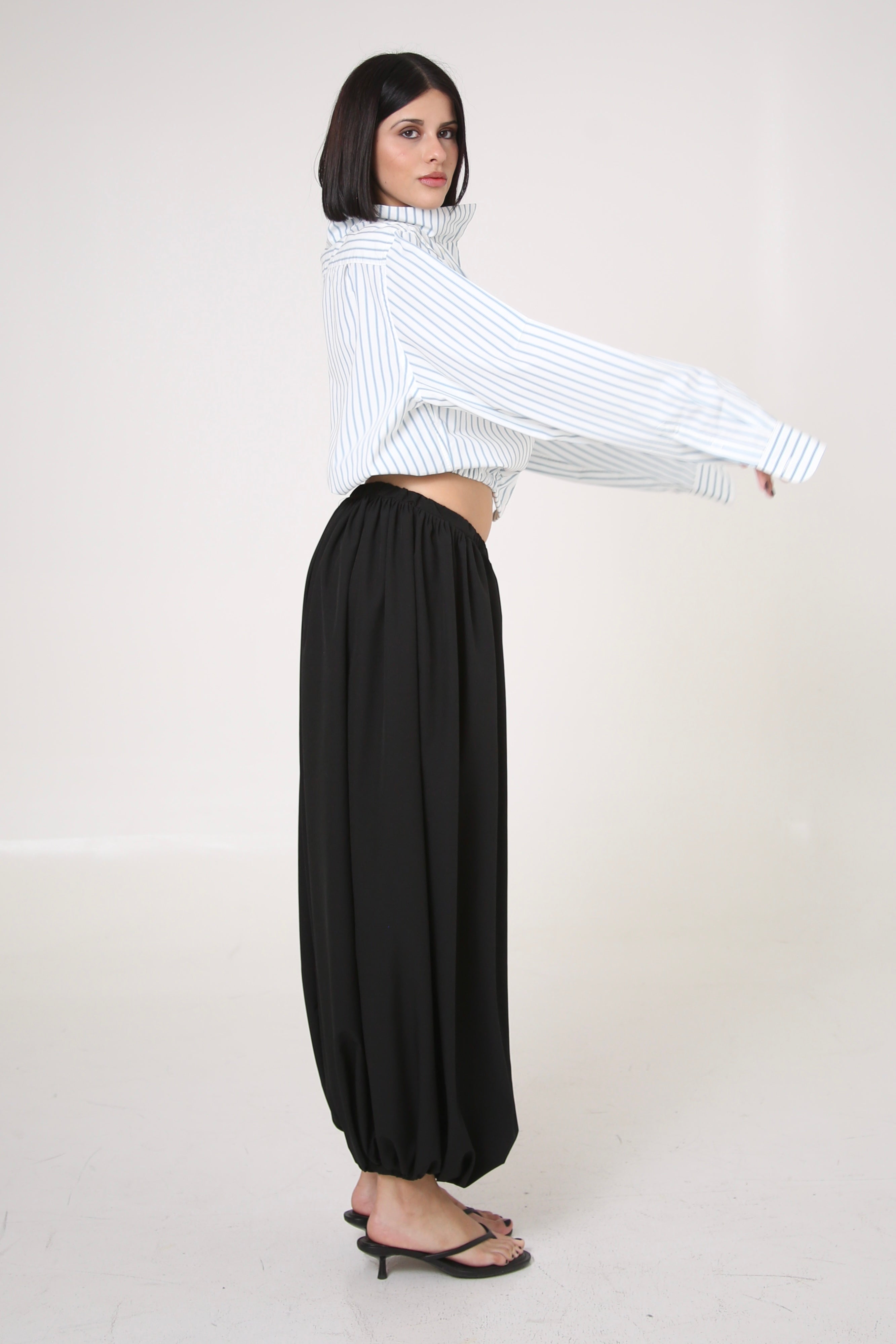 CAMISA NEKKU - TALLA M - BLANCA RAYS AZULES