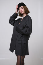 Cargar imagen en el visor de la galería, BLAZER KIMONO - TALLA S/M - GRIS RAYA DIPLOMÁTICA
