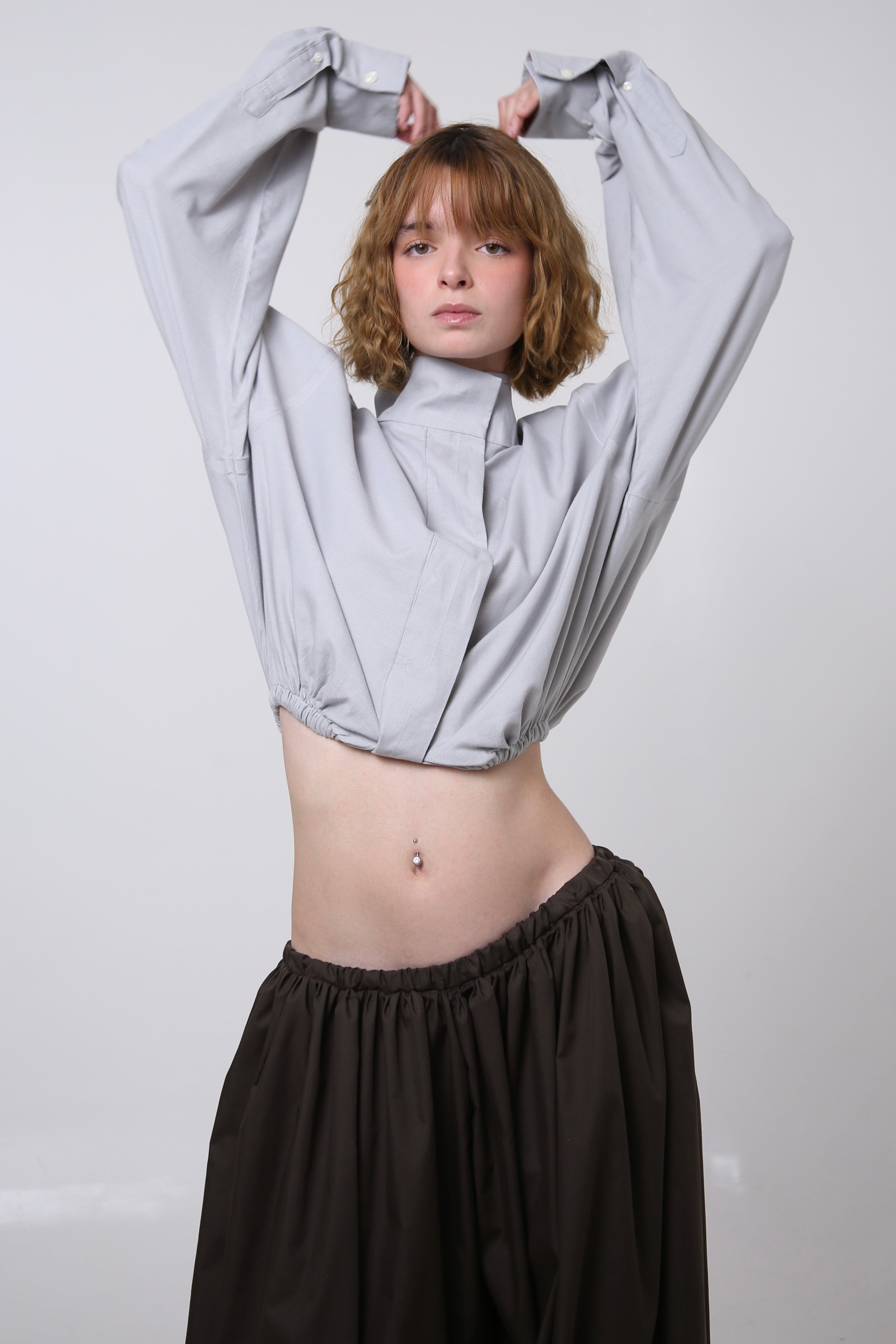 CAMISA NEKKU - TALLA M/L - GRIS