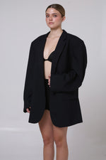 Cargar imagen en el visor de la galería, BLAZER ENSO - TALLA L - AZUL MARINO RAYAS
