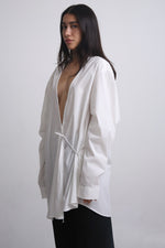 Cargar imagen en el visor de la galería, CAMISA KIMONO - UNITALLA
