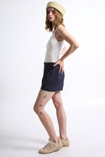 Cargar imagen en el visor de la galería, MINI SHORTS - TALLA M - AZUL RAYAS
