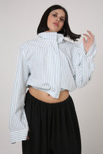 Cargar imagen en el visor de la galería, CAMISA NEKKU - TALLA M - BLANCA RAYS AZULES
