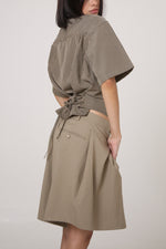 Cargar imagen en el visor de la galería, BERMUDAS URRARA - TALLA M - BEIGE
