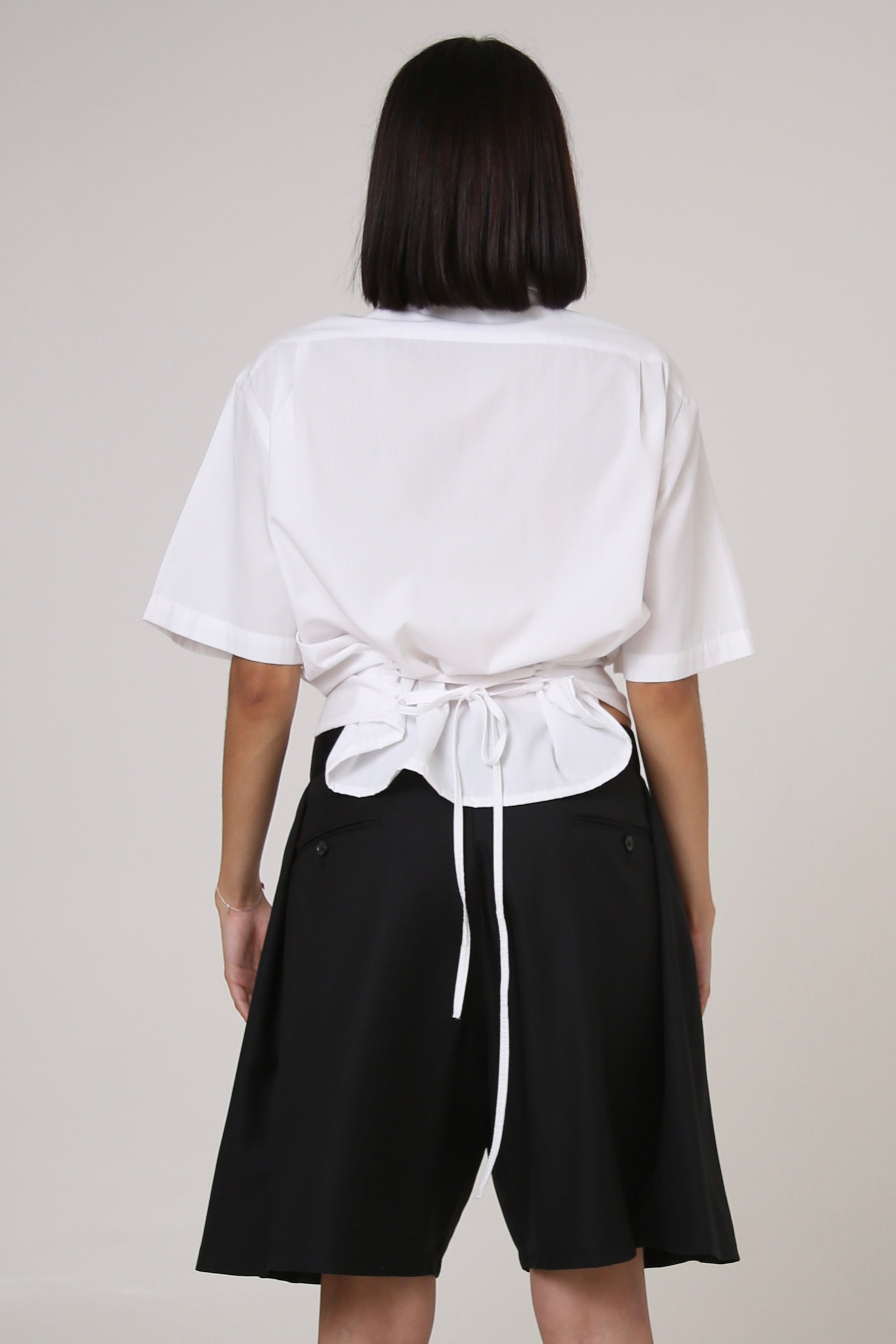 BERMUDAS URRARA - TALLA M - NEGRO TEXTURA RAYAS