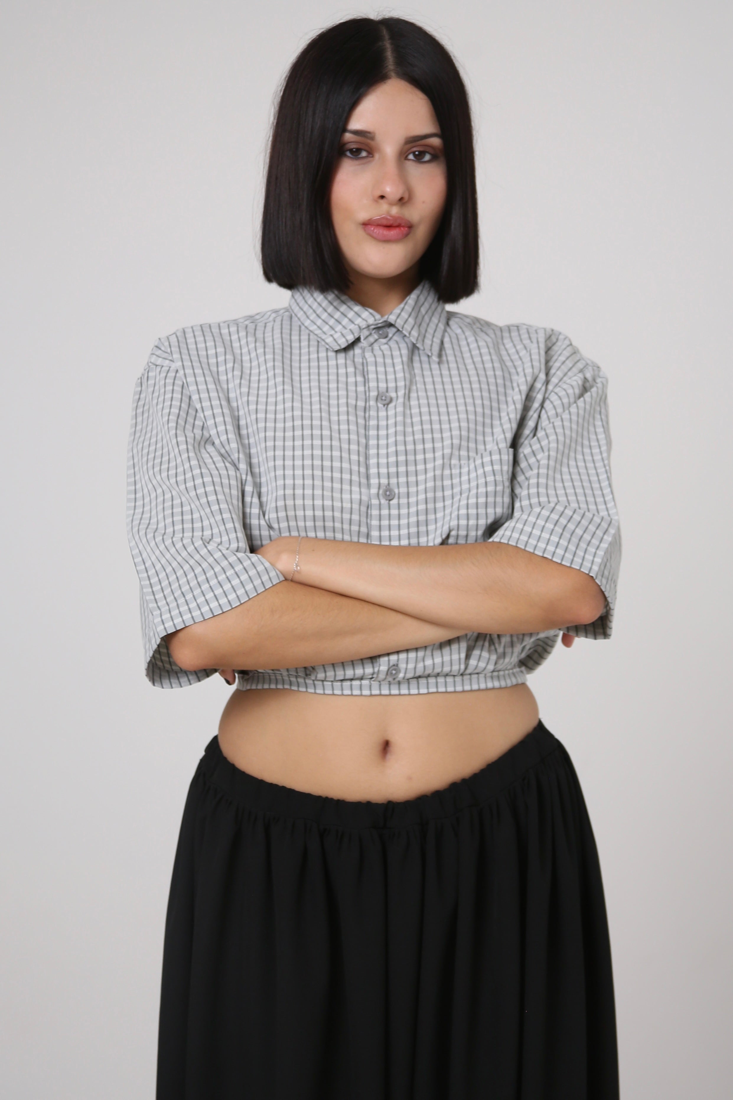 CAMISA MUSUBI - TALLA S - BLANCA CUADROS GRISES