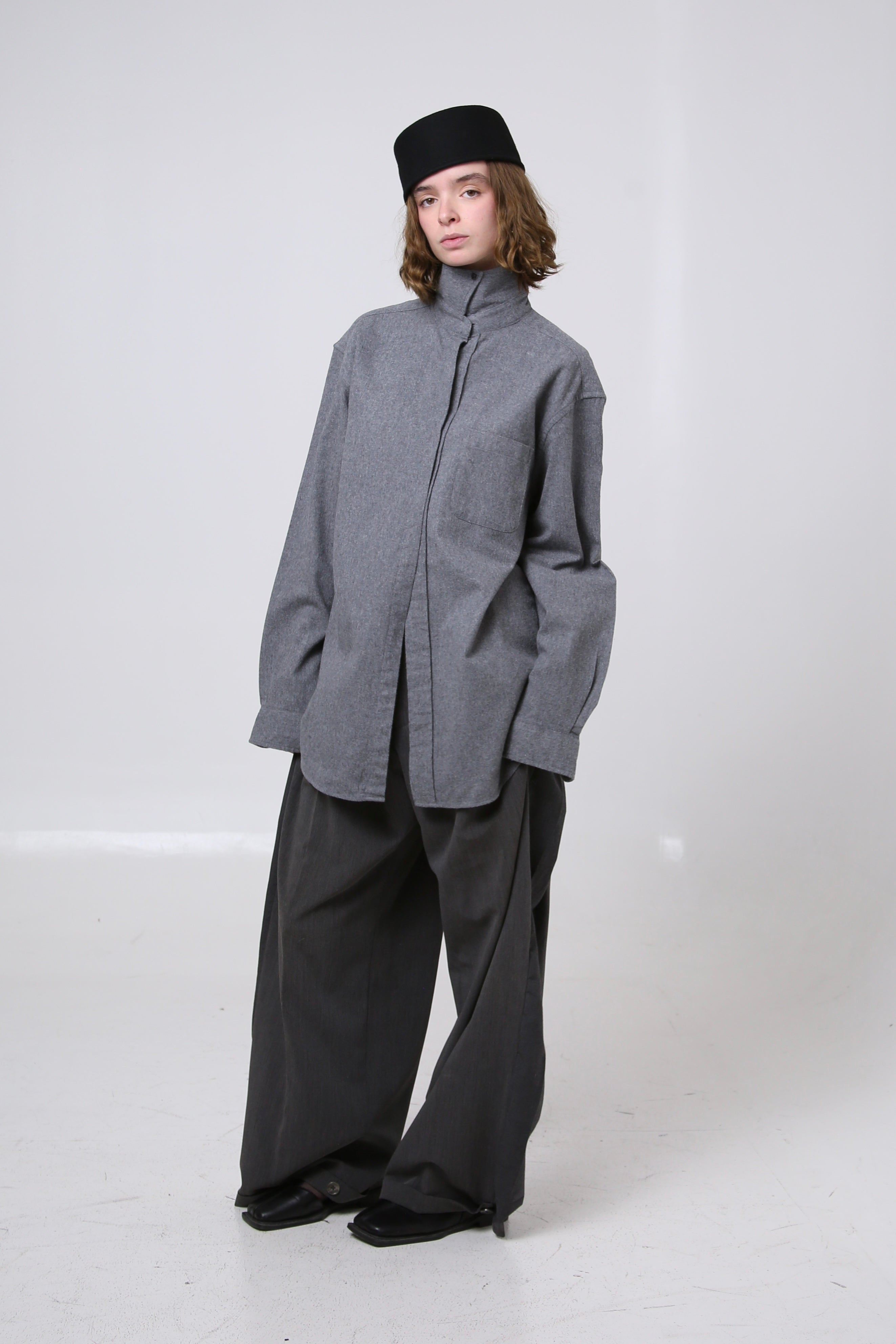 CAMISA JIN - TALLA L - GRIS