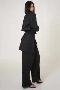PANTALÓN SUKA - TALLA M - AZUL MARINO RAYAS