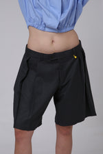 Cargar imagen en el visor de la galería, BERMUDA URRARA - MH X MITSA - TALLA M - GRIS
