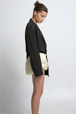 Cargar imagen en el visor de la galería, BLAZER SOMA - TALLA S - CAFE RAYAS
