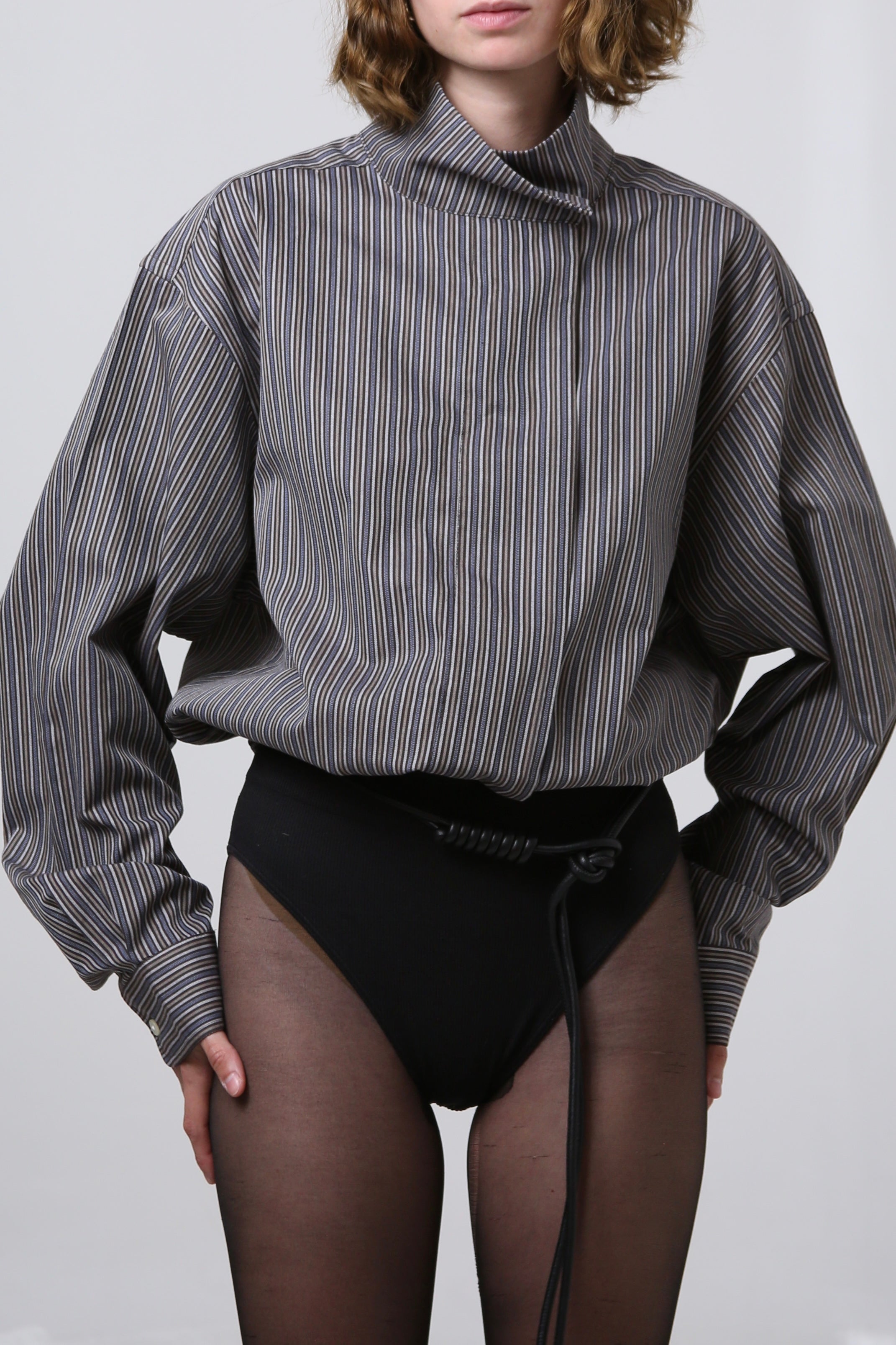 CAMISA NEKKU - TALLA S/M