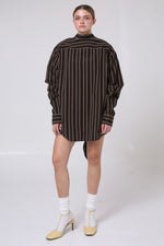 Cargar imagen en el visor de la galería, CAMISA ENSO - UNITALLA - CAFÉ RAYAS
