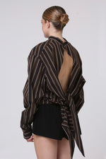 Cargar imagen en el visor de la galería, CAMISA ENSO - UNITALLA - CAFÉ RAYAS
