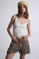 Cargar imagen en el visor de la galería, SHORTS NETSU - TALLA M - BEIGE CUADROS
