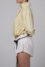 Cargar imagen en el visor de la galería, CAMISA NEKKU - UNITALLA - AMARILLA RAYAS BLANCAS CON AZUL
