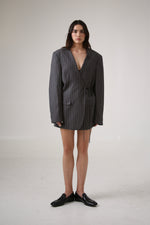 Cargar imagen en el visor de la galería, BLAZER KIMONO - TALLA L - GRIS RAYA DIPLOMÁTICA
