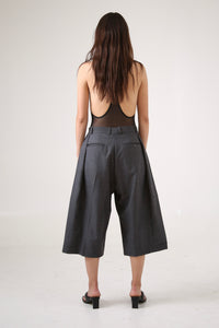 BERMUDAS URRARA - TALLA M - GRIS