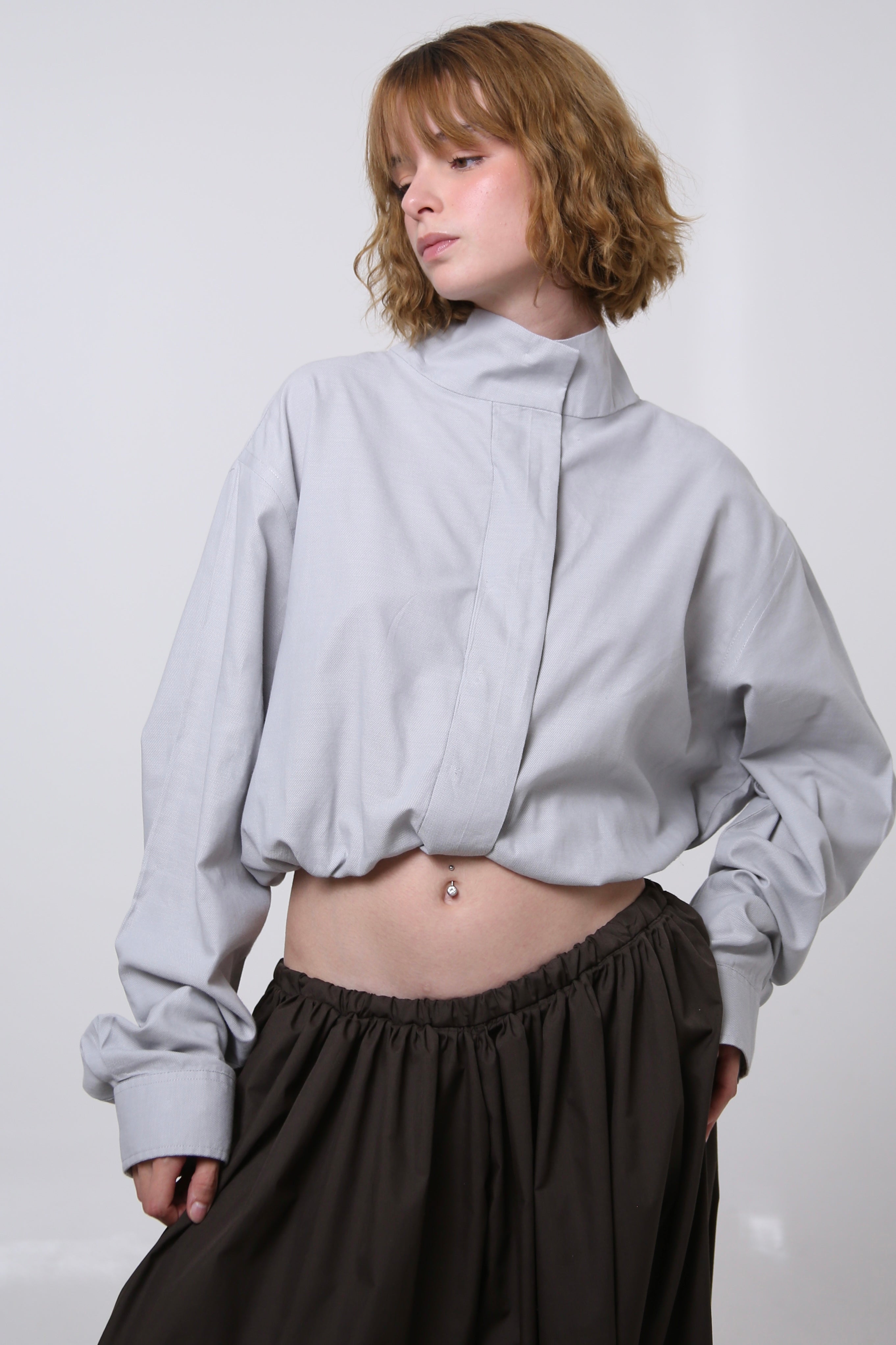 CAMISA NEKKU - TALLA M/L - GRIS