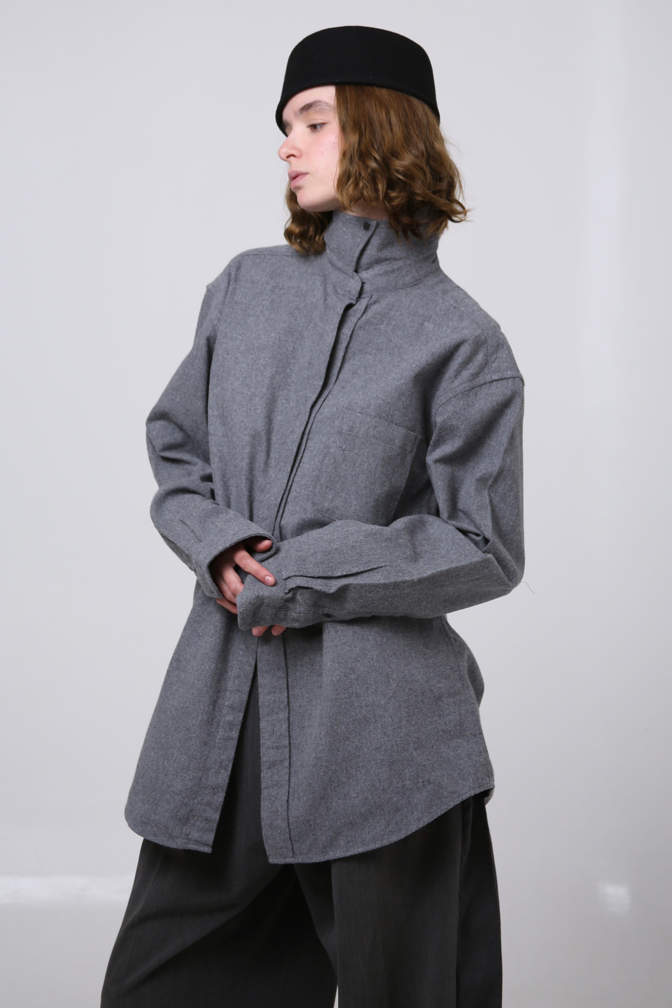 CAMISA JIN - TALLA L - GRIS