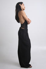 Cargar imagen en el visor de la galería, MAXI FALDA - NEGRA - TALLA M
