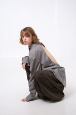 Cargar imagen en el visor de la galería, CAMISA ENSO - TALLA M - GRIS RAYAS
