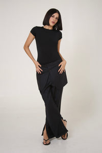 PANTALÓN SUKA - TALLA M - AZUL MARINO RAYAS