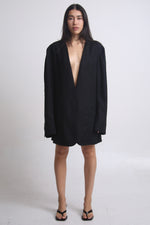 Cargar imagen en el visor de la galería, BLAZER KIYO - NEGRO - TALLA M/L
