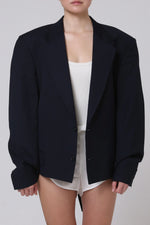Cargar imagen en el visor de la galería, BLAZER KOTO - TALLA M/L - AZUL MARINO TEXTURA RAYAS
