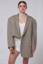 Cargar imagen en el visor de la galería, BLAZER SOMA - TALLA L - BEIGE RAYAS
