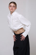 Cargar imagen en el visor de la galería, BERMUDA URRARA - TALLA M - AZUL MARINA
