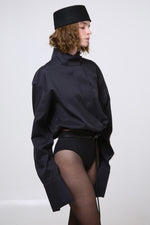 Cargar imagen en el visor de la galería, CAMISA NEKKU - TALLA S/M - NEGRA TEXTURA RAYAS
