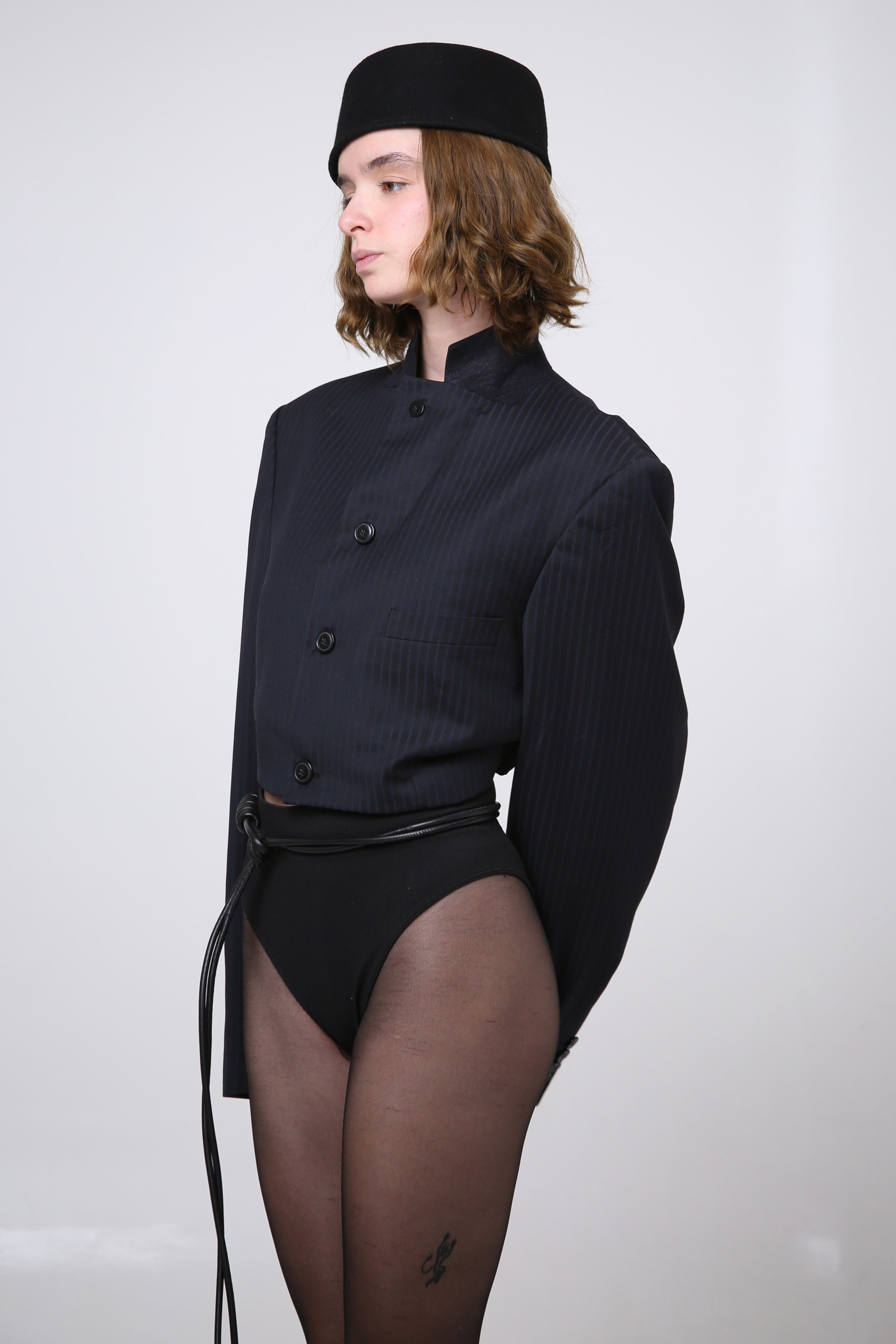 BLAZER JIN - TALLA S - AZUL MARINO RAYAS