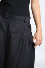 Cargar imagen en el visor de la galería, BERMUDAS URRARA - TALLA S - GRIS OXFORD TEXTURA CUADROS
