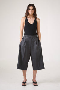 BERMUDAS URRARA - TALLA M - GRIS