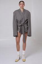 Cargar imagen en el visor de la galería, BLAZER KOTO - TALLA M/L - GRIS
