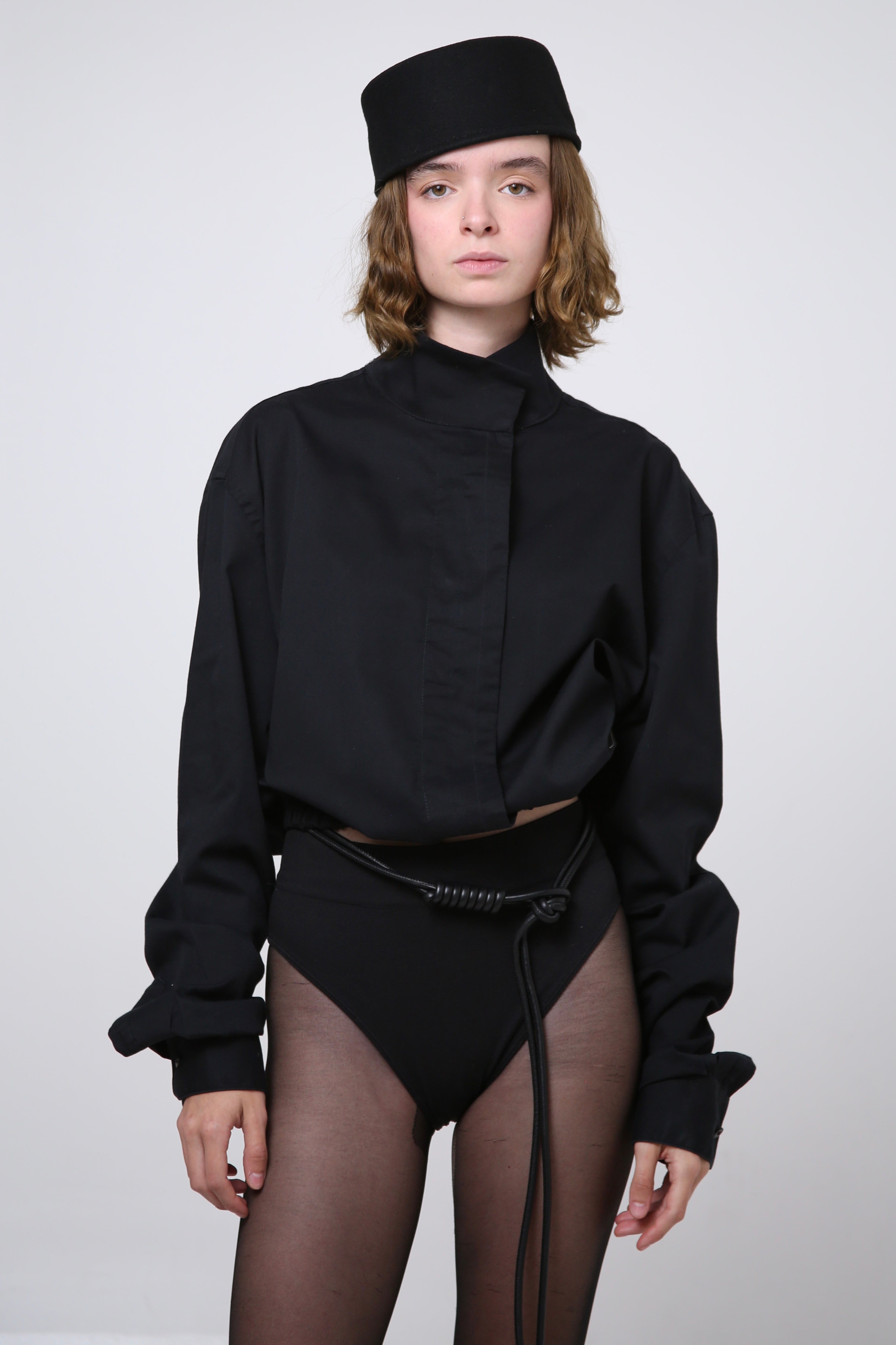 CAMISA NEKKU - TALLA S/M - NEGRO