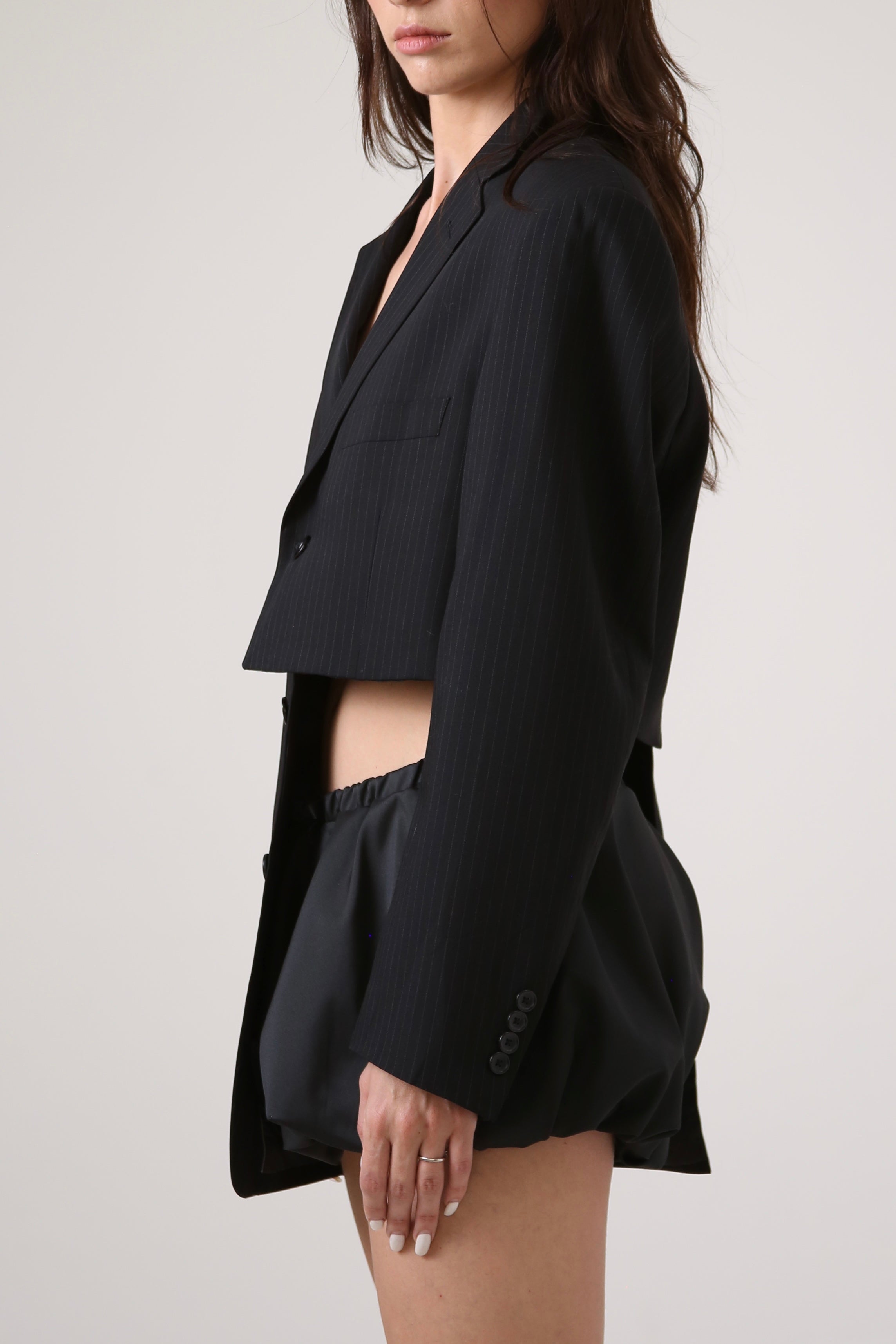 BLAZER SOMA - TALLA M - NEGRO RAYA DIPLOMÁTICA