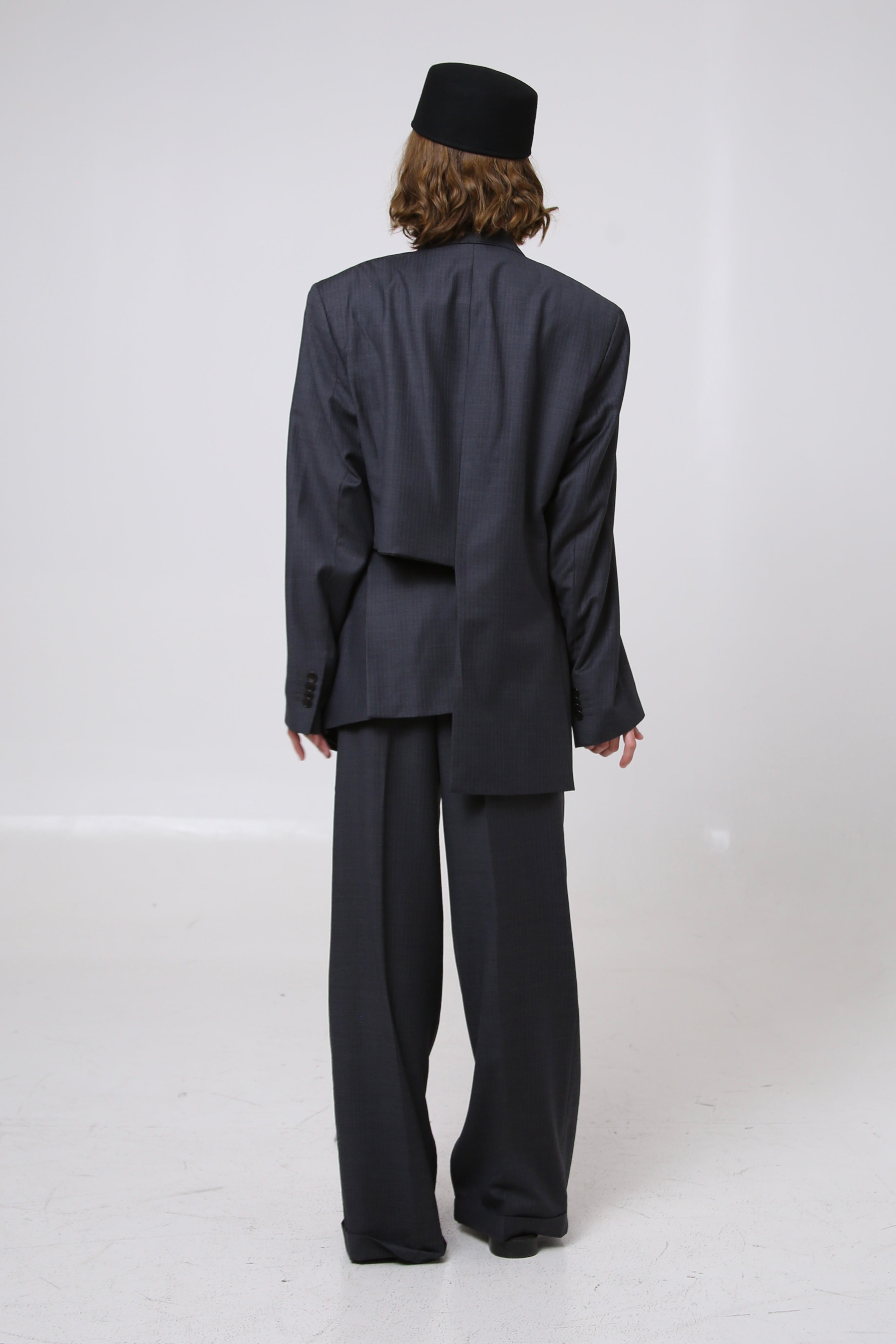 SUIT SUKA - TALLA M - GRIS OXFORD