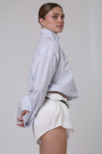 Cargar imagen en el visor de la galería, CAMISA NEKKU - UNITALLA - BLANCA RAYAS AZULES
