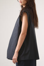Cargar imagen en el visor de la galería, VEST HYO - TALLA L - GRIS OXFORD
