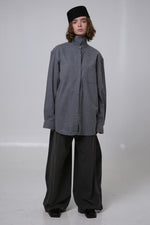 Cargar imagen en el visor de la galería, CAMISA JIN - TALLA L - GRIS
