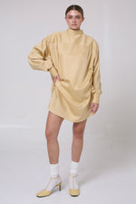 Cargar imagen en el visor de la galería, CAMISA ENSO - UNITALLA - BEIGE
